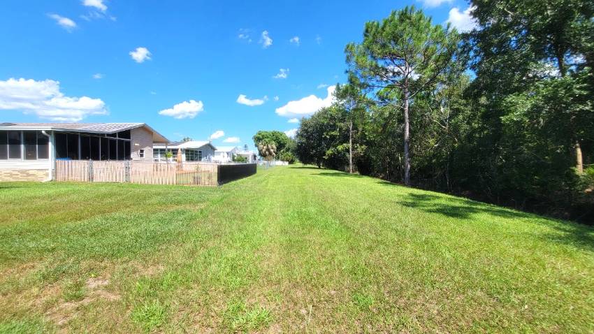519 Tahiti Drive a Lake Wales, FL Mobile or Manufactured Home for Sale